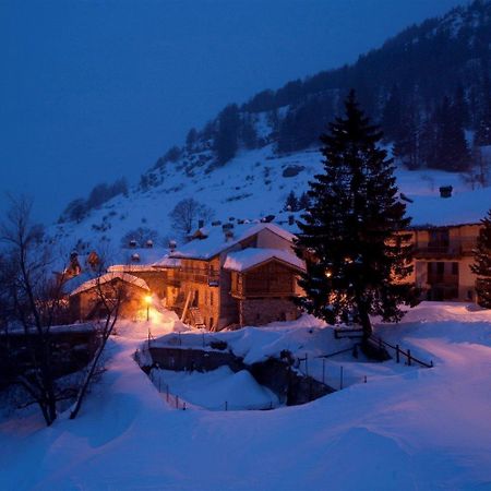 Hotel Ristoro Vagneur Saint Nicolas Kültér fotó